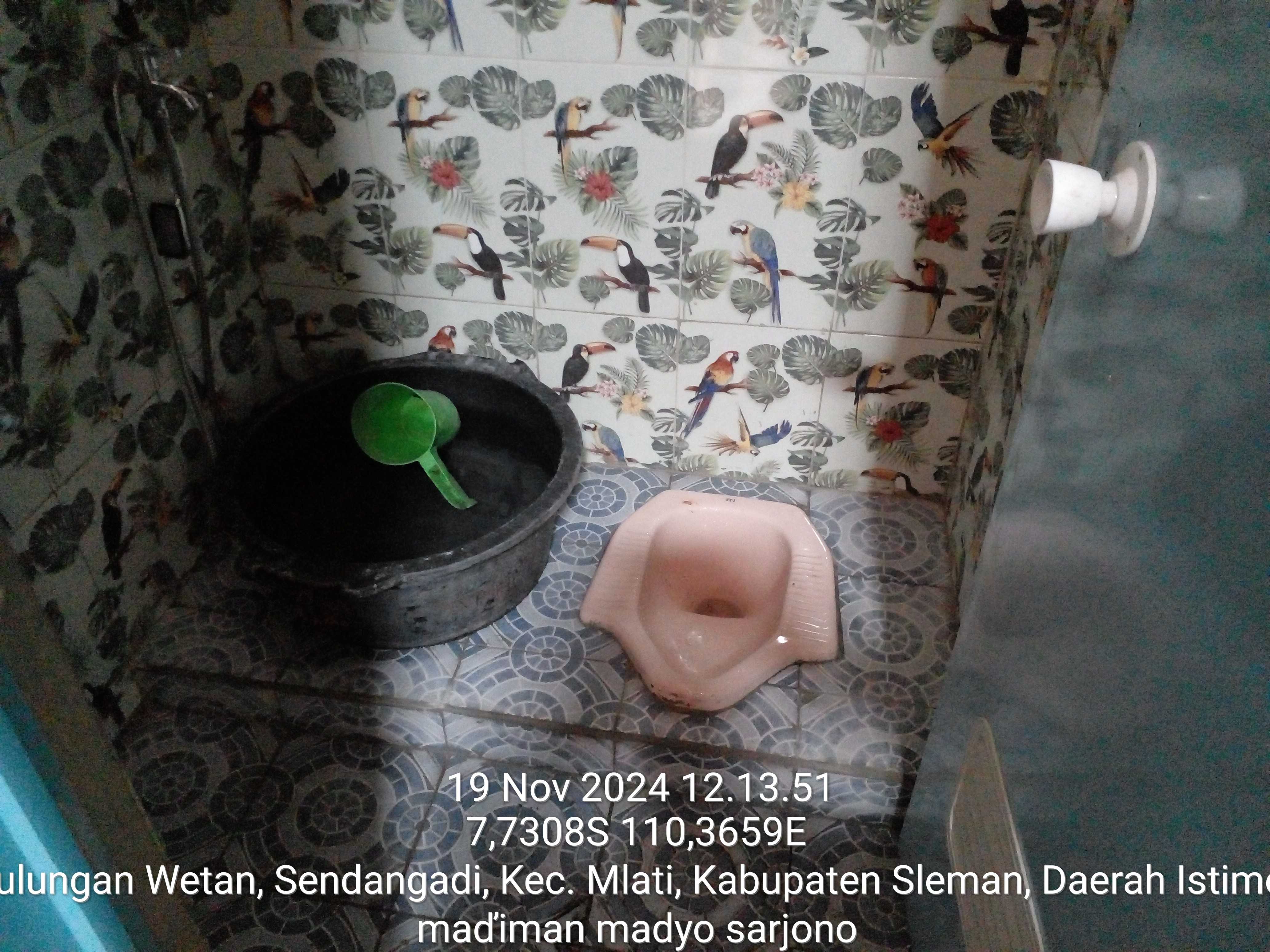 Foto Jamban/WC 100%
